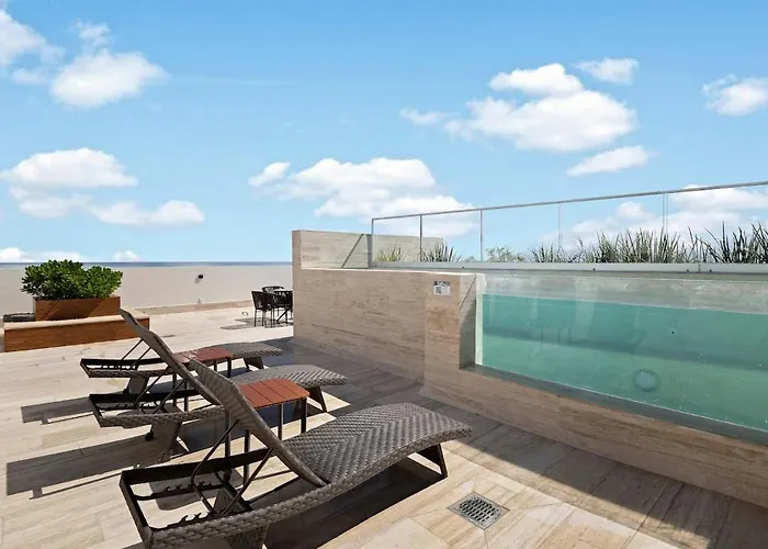 Oceanfront Luxury 2br In
