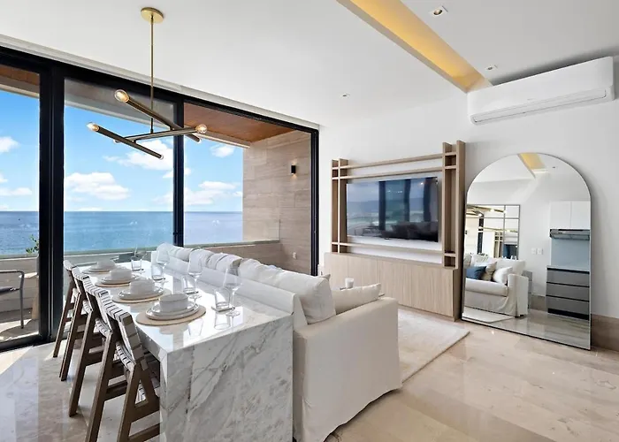 Apartment Oceanfront Luxury 2br In Puerto Morelos