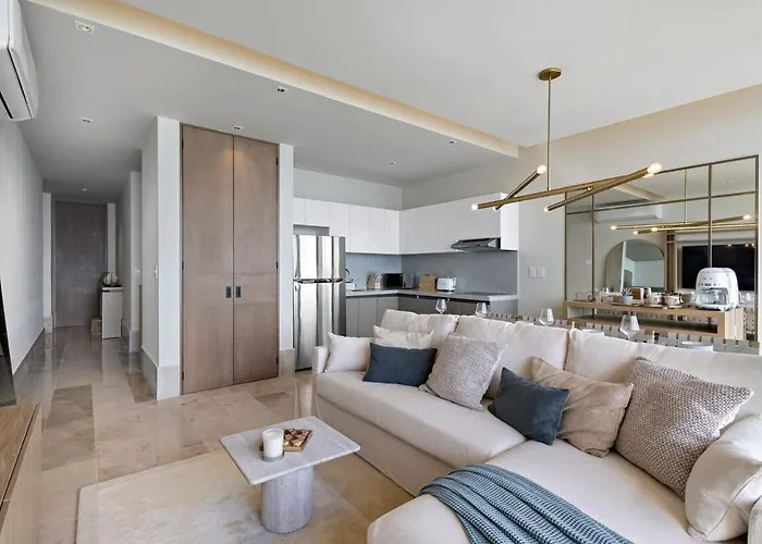 Oceanfront Luxury 2br In *
