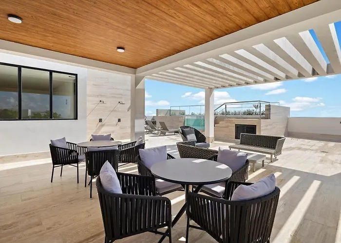 Apartment Oceanfront Luxury 2br In Puerto Morelos